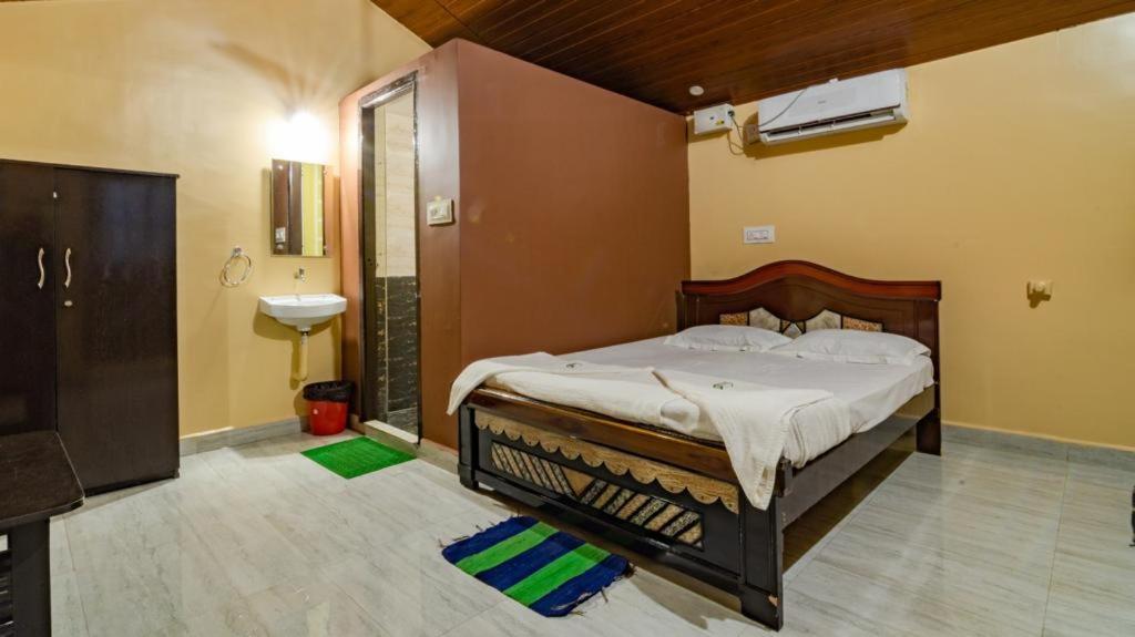 Leo Woods Hampi River View Hotel Kültér fotó